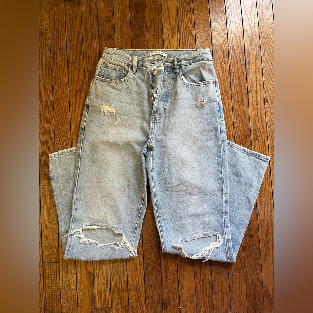 Pacsun Lightwash Ripped Dad Jean - Size 26